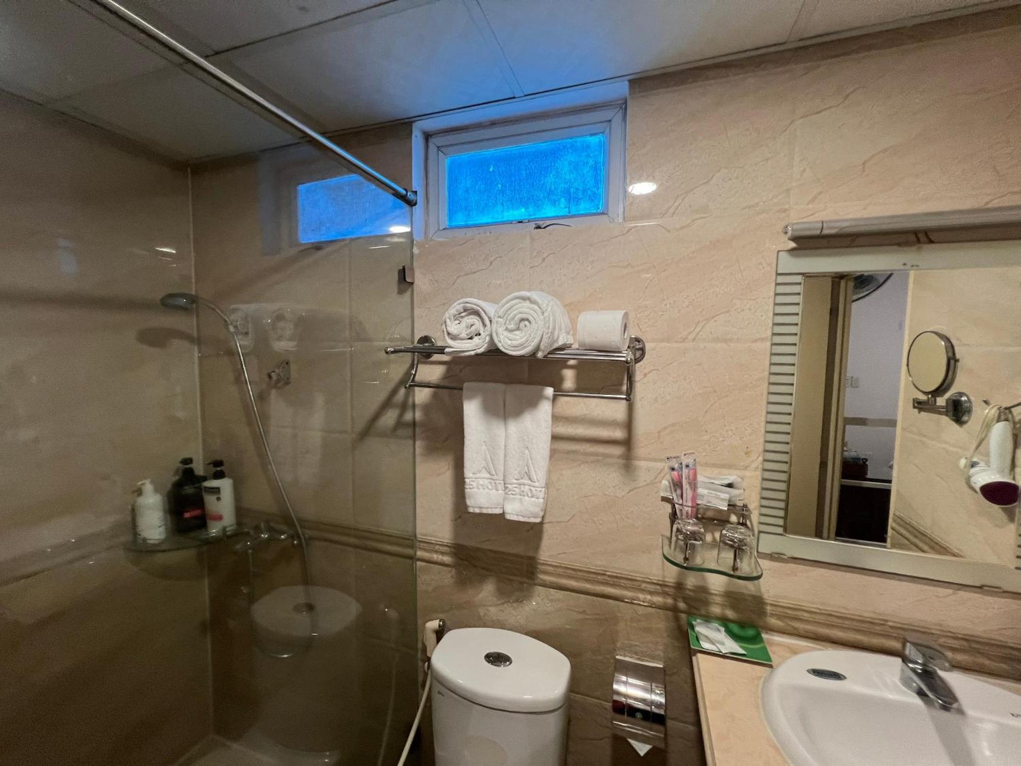 A25 Hotel - 19 Bui Thi Xuan ホーチミン市 エクステリア 写真